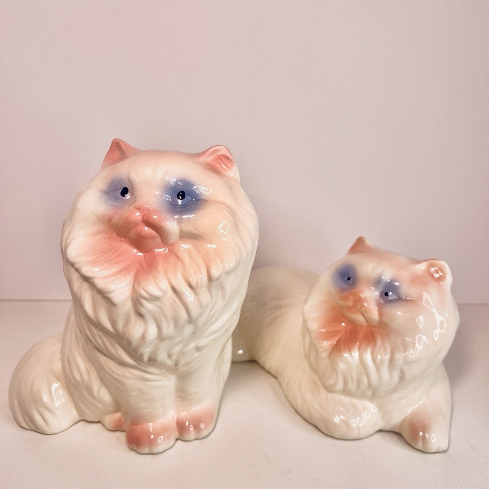 Pair of Persian White Ceramic Cat Blue Eyes Sitting & Laying Statue MCM Vintage